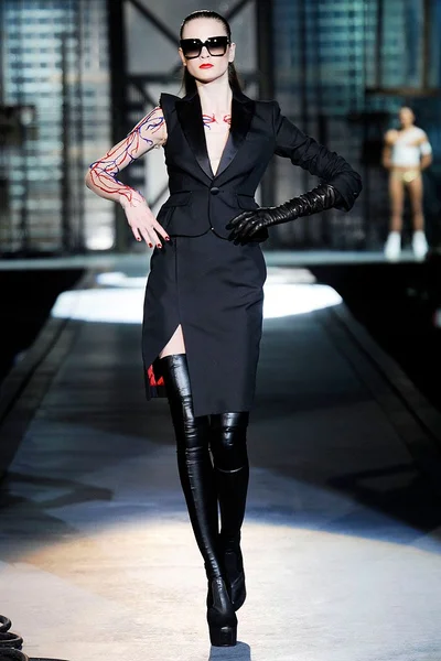 Look 31